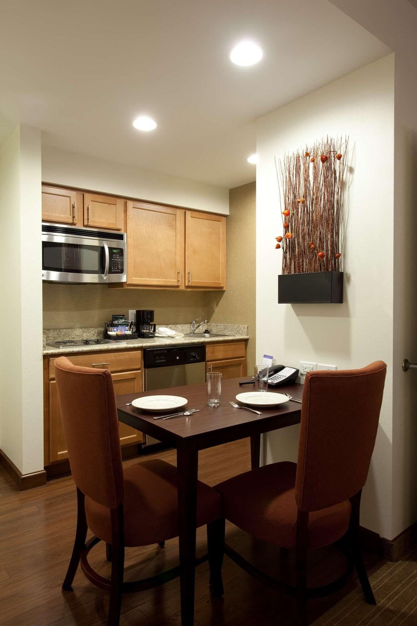 Homewood Suites By Hilton St. Louis - Galleria Richmond Heights Экстерьер фото